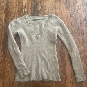 Cashmere beige V-Neck Women's Sweater